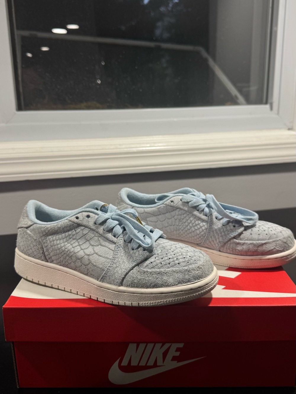 Jordan Kids Light Blue Low-Top Suede Sneakers